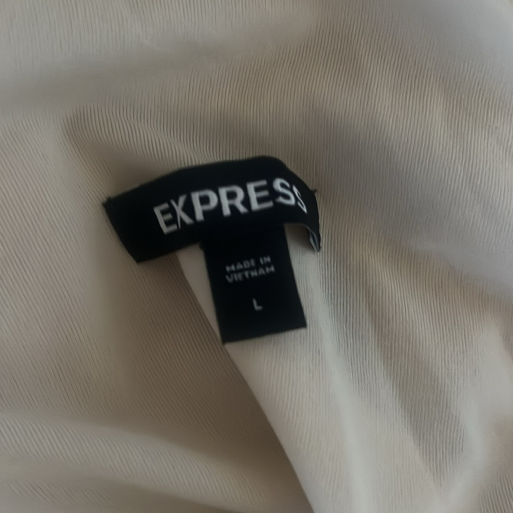 Express Top - Picture 4 of 5